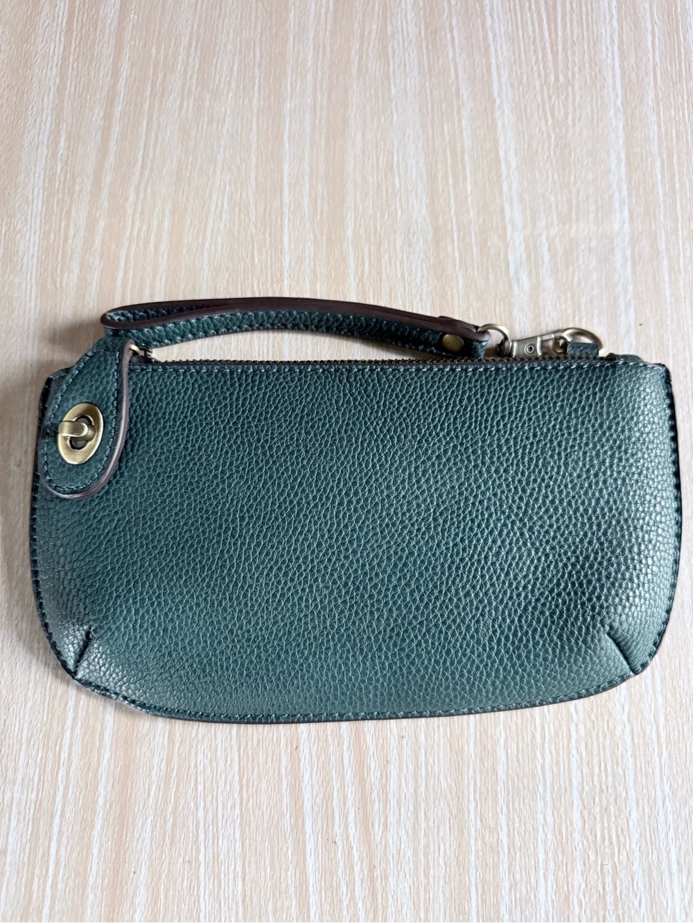 Textured Forest Green Leather Wristlet Clutch